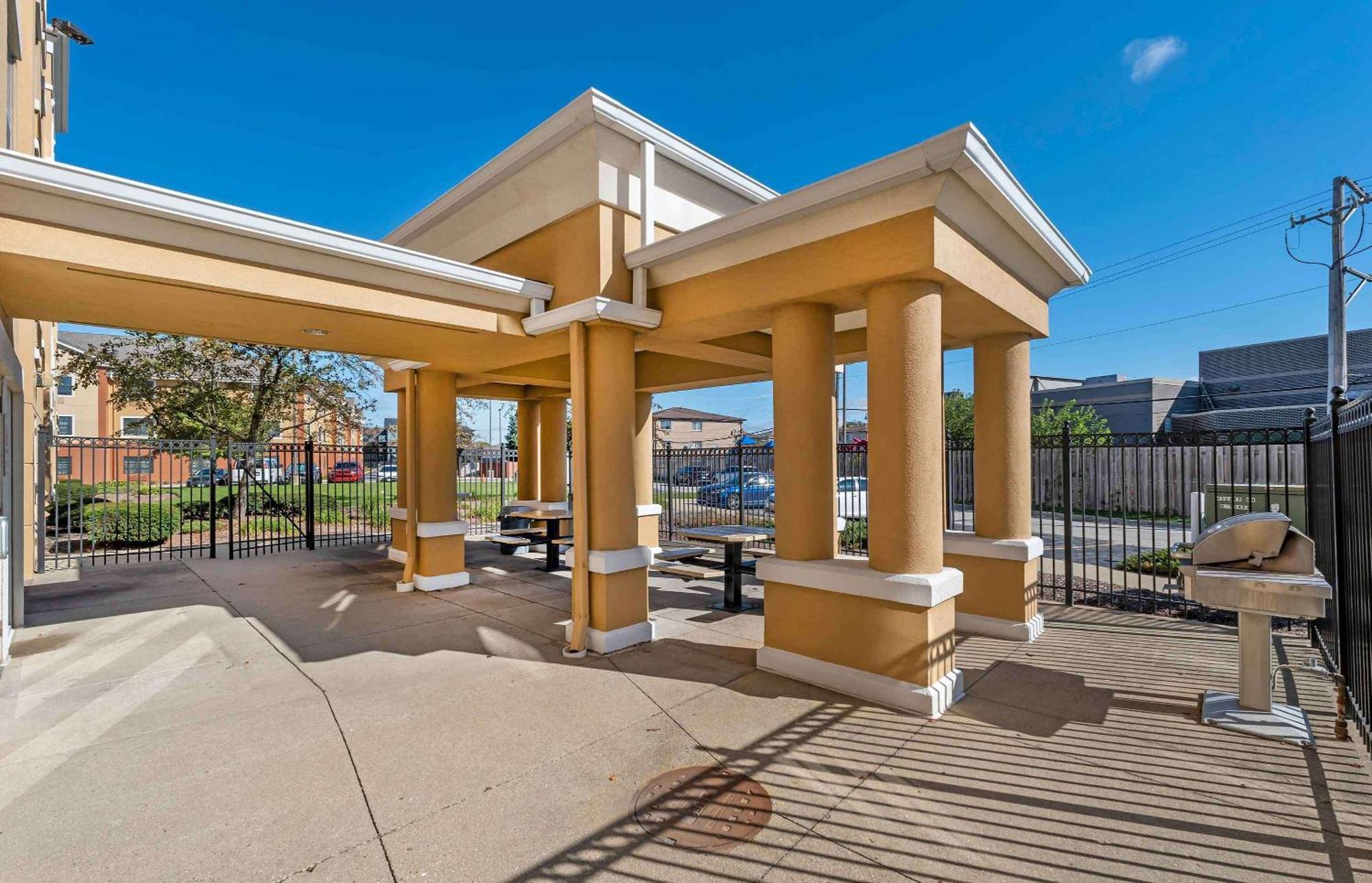 Extended Stay America Suites - Chicago - O'Hare - Allstate Arena Des Plaines Exterior foto